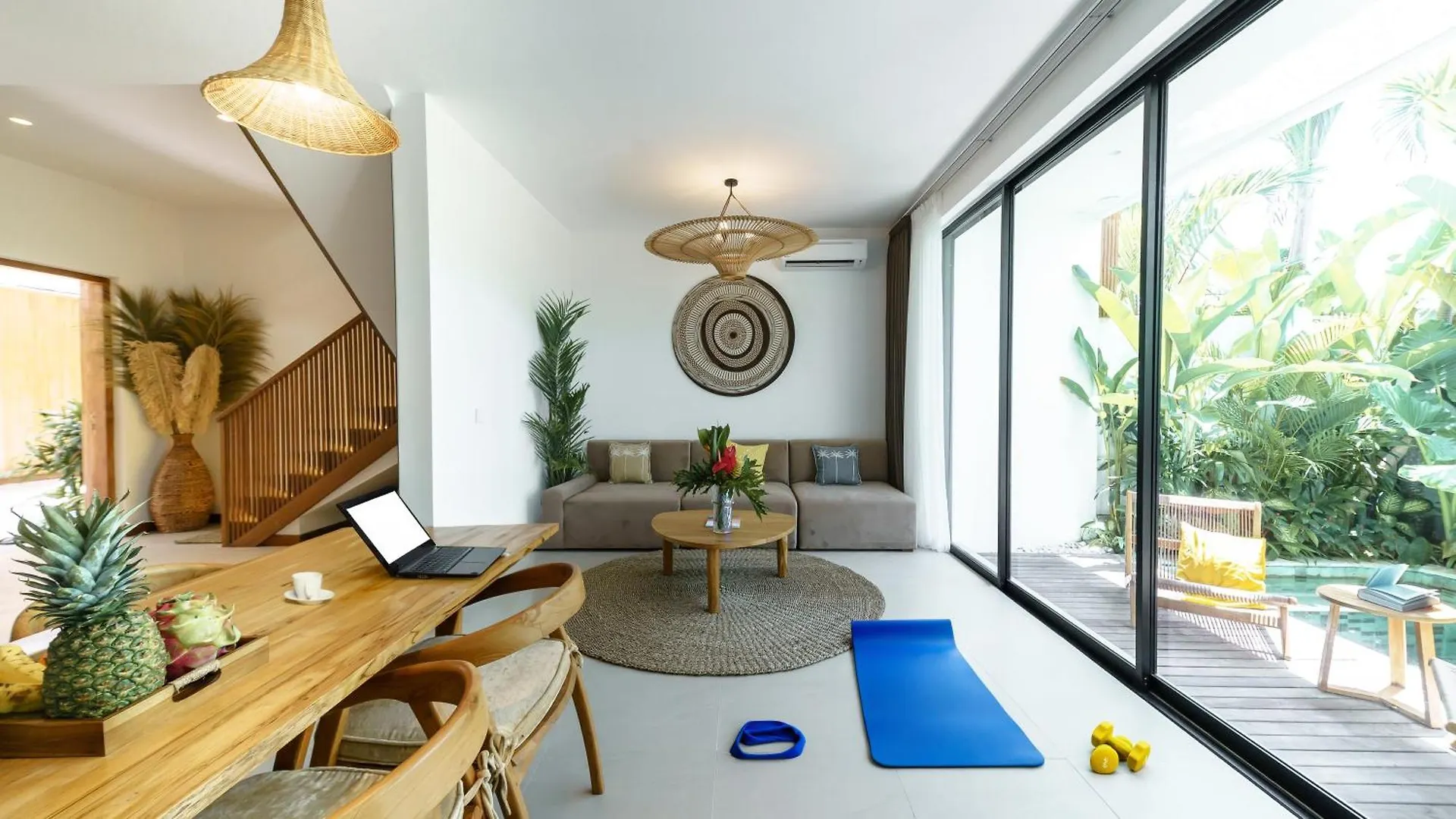 Premier Umalas Villas كيروبوكان